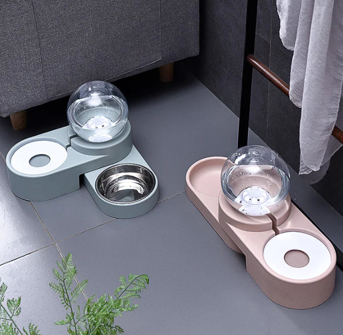 Pet hydration bowl with anti-slip base