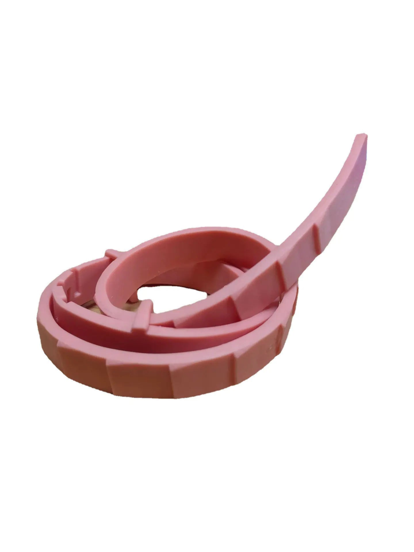 Natural flea and tick prevention collar for dogs and cats