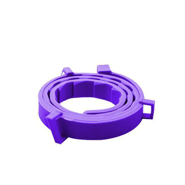 Natural flea and tick prevention collar for dogs and cats